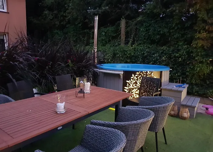 Inosasino Z Basenem I Sauna